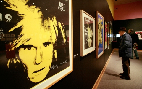 Thumbnail image for Warhol works could garner $120 million