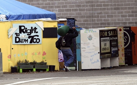 Thumbnail image for Plans to relocate Portland's tent city provokes mixed response