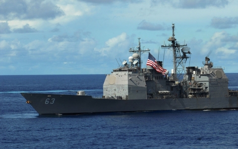 Thumbnail image for US, Chinese warships narrowly avoid collision in South China Sea