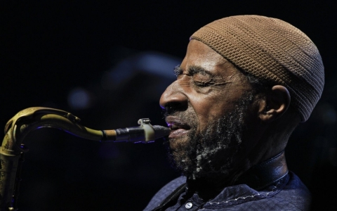 Thumbnail image for Grammy-winning saxophonist Yusef Lateef dies at 93