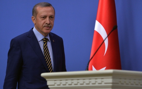 Thumbnail image for Turkish prime minister reshuffles cabinet amid scandal