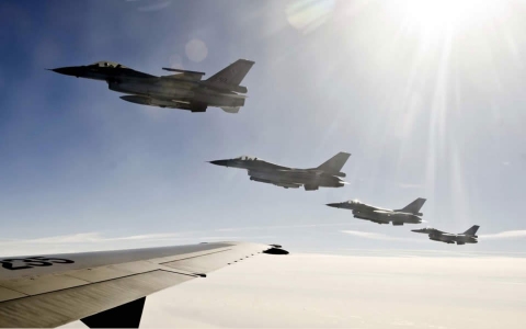 US suspends planned delivery of four F-16 fighter jets to Egypt, July 24, 2013. 