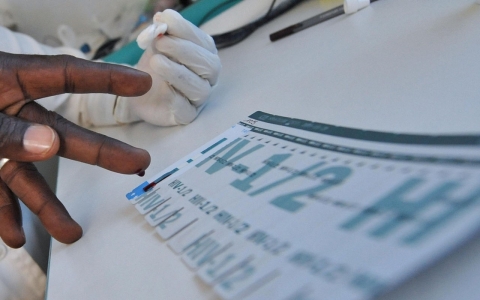 Thumbnail image for HIV transmissions down dramatically, says UN report