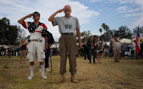 Thumbnail image for Photos: Homeless veterans stand down in San Diego