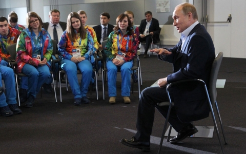 Thumbnail image for Putin: Russia isn’t ‘going after’ gays with new propaganda law