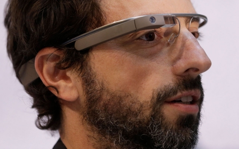 Thumbnail image for Google Glass wearer questioned at Ohio movie theater