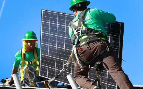 Thumbnail image for Solar power surging in China and US, even with bumps in the road