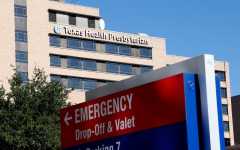 Thumbnail image for Dallas hospital refutes nurses' allegation of haphazard Ebola protocols