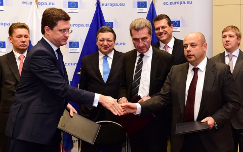 Thumbnail image for Kiev, Moscow clinch deal on Russian gas supply