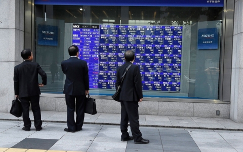 Thumbnail image for Japan slides into recession, prompting talk of snap election