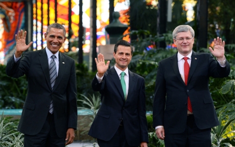 Thumbnail image for Mexico, Canada talk trade with Obama