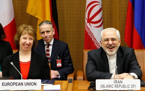 Thumbnail image for Opening Iran talks end with smiles