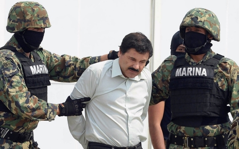 Thumbnail image for Mexico's billionaire drug kingpin 'El Chapo' caught