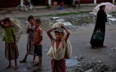 Thumbnail image for Myanmar: Rights group says Rohingya policies ‘crimes against humanity’