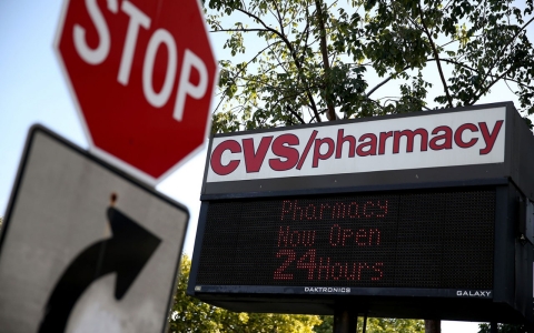 Thumbnail image for CVS snuffs out tobacco sales in stores