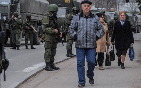 Thumbnail image for In Crimea, citizens stand for self defense and Mother Russia