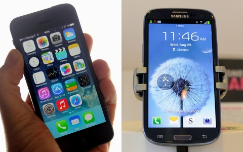 Thumbnail image for Apple and Samsung slug it out, landing blows on consumers and innovators