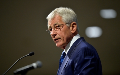 Thumbnail image for Hagel: Military should review transgender ban