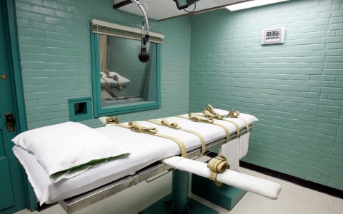 Thumbnail image for Texas judges halt execution over mental health appeal