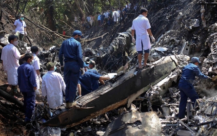 Lao defense minister killed in plane crash