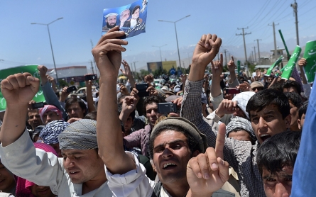 Hundreds protest alleged fraud in Afghan election