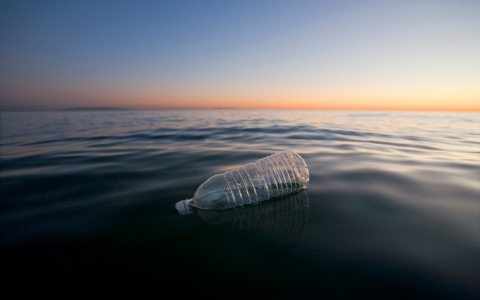 Thumbnail image for Plastic debris contaminates 88 percent of ocean’s surface, report says