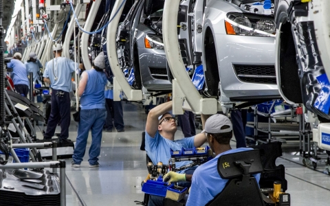 Thumbnail image for Volkswagen and UAW to create union at Tennessee plant