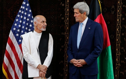 Kerry in Afghanistan to help broker deal in election standoff