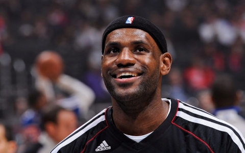 Thumbnail image for NBA star LeBron James to return to Cleveland Cavaliers