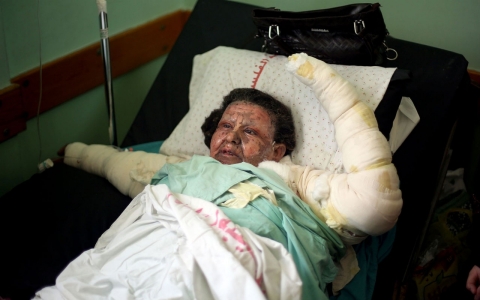 Thumbnail image for Israeli bomb hits Gaza center for disabled, as civilian casualties mount