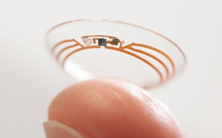 Google, Novartis to develop 'smart lenses'