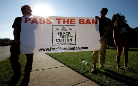 Thumbnail image for Texas fracking ban voted down by city council despite residents’ support