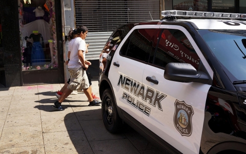 Thumbnail image for Feds: Newark police disproportionately target blacks, use excessive force