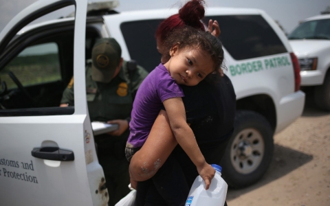 Thumbnail image for Border crisis: Central American leaders meet Obama at White House