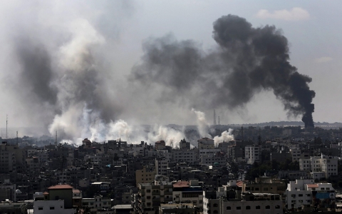 Thumbnail image for Hamas agrees to 24-hour cease-fire in Gaza after earlier rejection