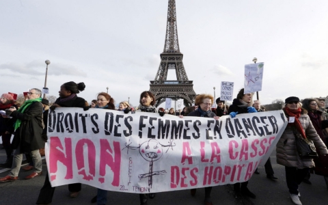 Thumbnail image for France passes sweeping gender-equality law