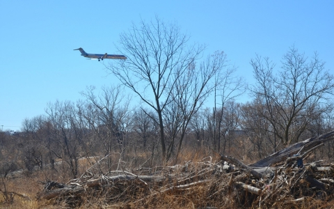 Airplane near Kinloch