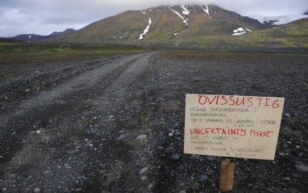 Icelandic volcano threatens air travel