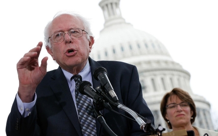 Bernie Sanders takes unabashedly liberal 2016 pitch on the road 