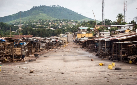 Thumbnail image for Millions in Sierra Leone on Ebola lockdown