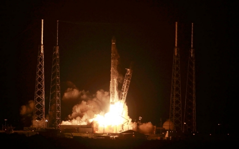 Thumbnail image for SpaceX launches for NASA, fails rocket landing at sea