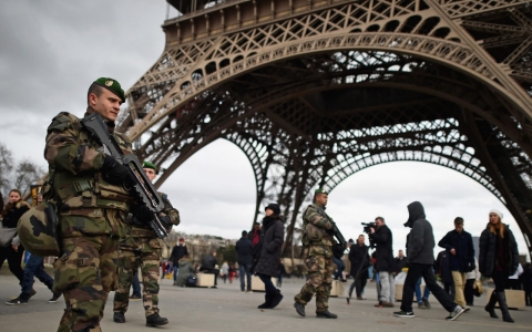 Thumbnail image for Search on for 6 possible accomplices in Paris attacks