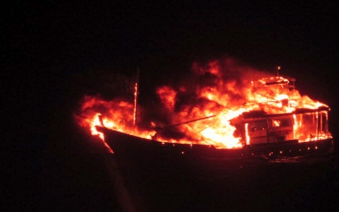 Thumbnail image for Officials: Boat carrying explosives blows up off Indian coast