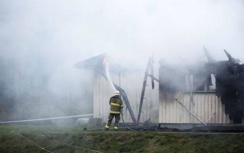 Thumbnail image for Suspected arson attacks target Swedish refugee shelters