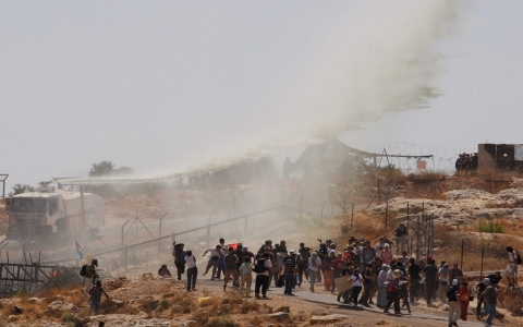 Thumbnail image for What is Skunk spray Israel uses against Palestinians?