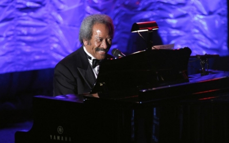 Allen Toussaint, New Orleans R&B great, dies at 77