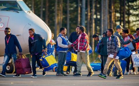 Thumbnail image for Refugee haven Sweden reintroduces border controls amid migration crisis