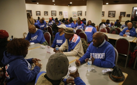 Thumbnail image for Dozens of lawmakers back Senate cafeteria union drive