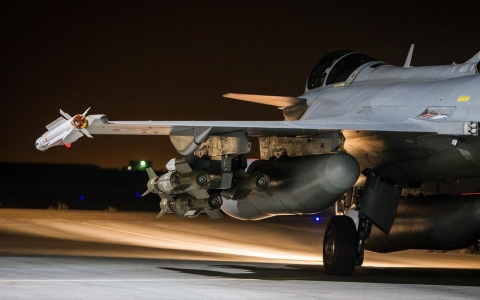 Thumbnail image for French airstrikes on ISIL are not a strategic shift