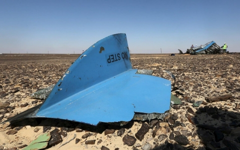 Thumbnail image for Egypt arrests 2 as Russia says 'terrorist' act caused plane crash 